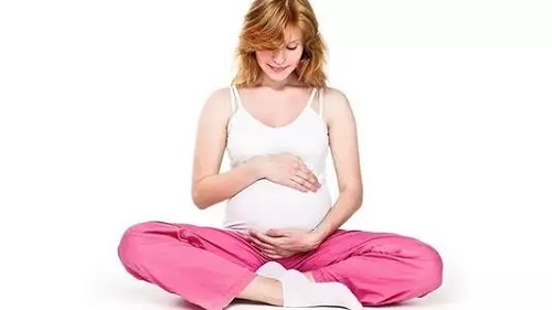 试管婴儿是如何预防胎停育的？