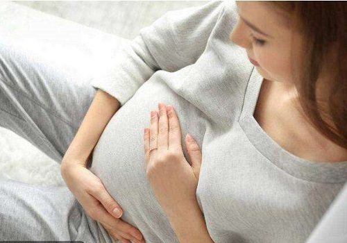 试管婴儿成功率和什么有关？受心态的影响吗？